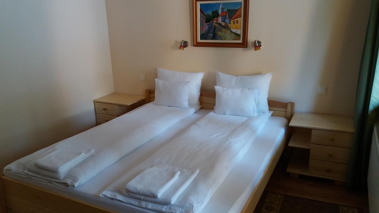Mofetta Panzio Bed & Breakfast Sintimbru-Bai Exterior photo